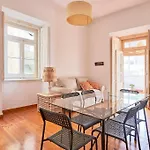 Downtown Garden House Lejlighed