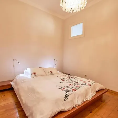 Apartman Downtown Garden House